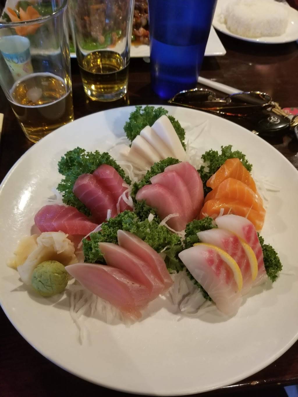 Yum Asian Fusion Cuisine and Sushi | restaurant | 18220 E 104th Ave, Commerce City, CO 80022, USA | 3038530680 OR +1 303-853-0680