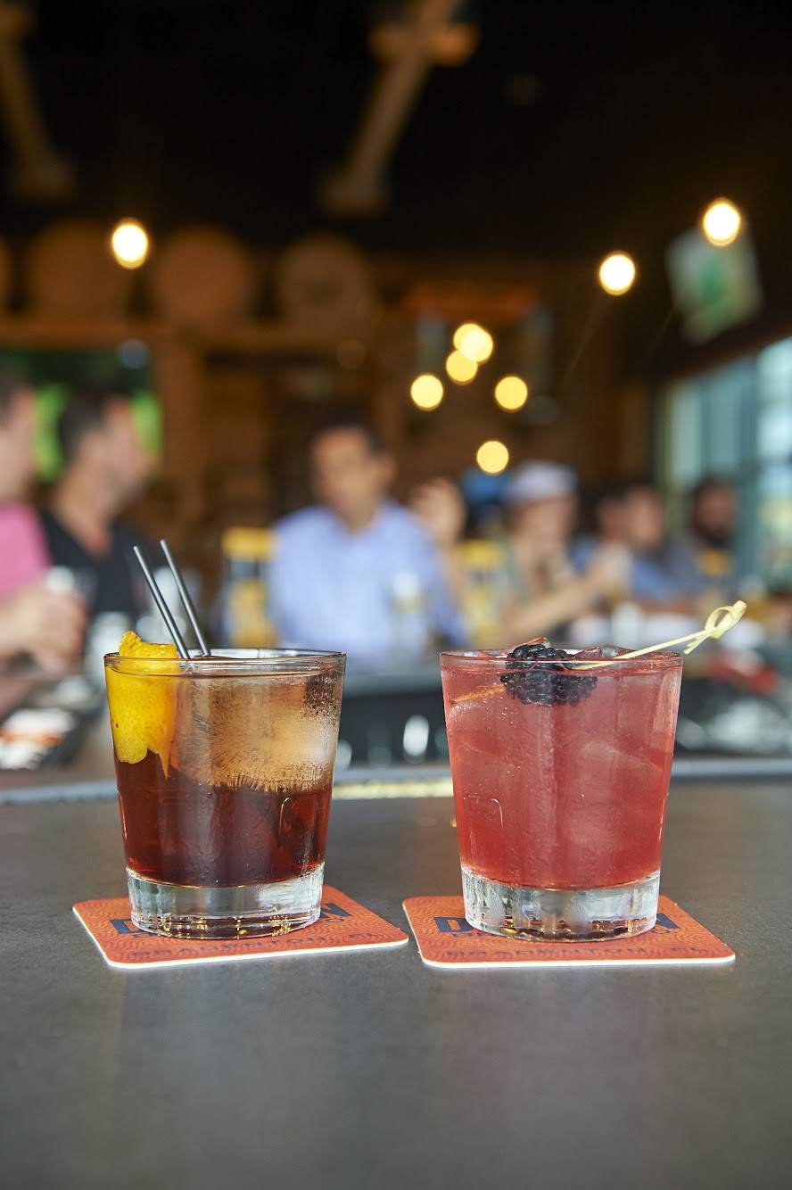 Oak & Stone Clark Road | restaurant | 4067 Clark Rd, Sarasota, FL 34233, USA | 9418934881 OR +1 941-893-4881