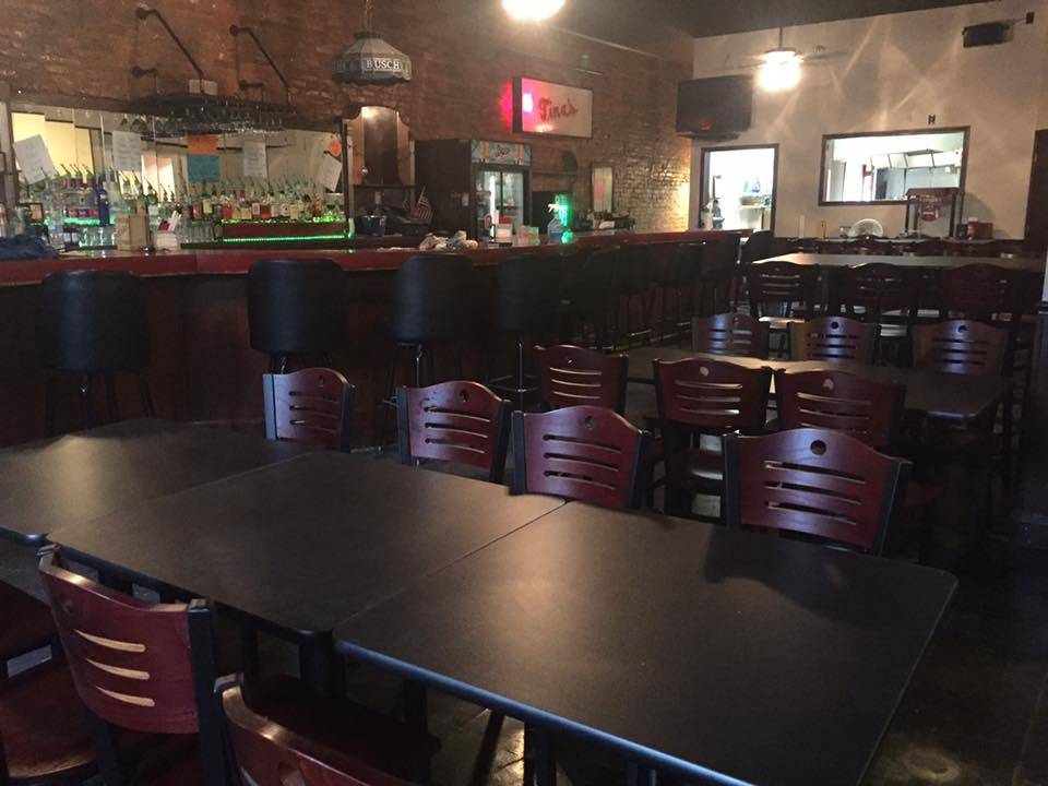 Rayz Route 20 | restaurant | 106 E Main St, Bellevue, OH 44811, USA | 4194836557 OR +1 419-483-6557