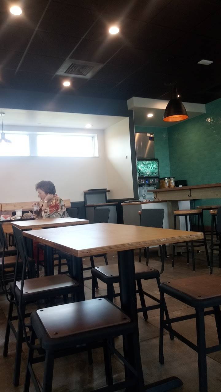 Taco Bell | meal takeaway | 257 West Fountains West Boulevard, Ocoee, FL 34761, USA | 4076547106 OR +1 407-654-7106