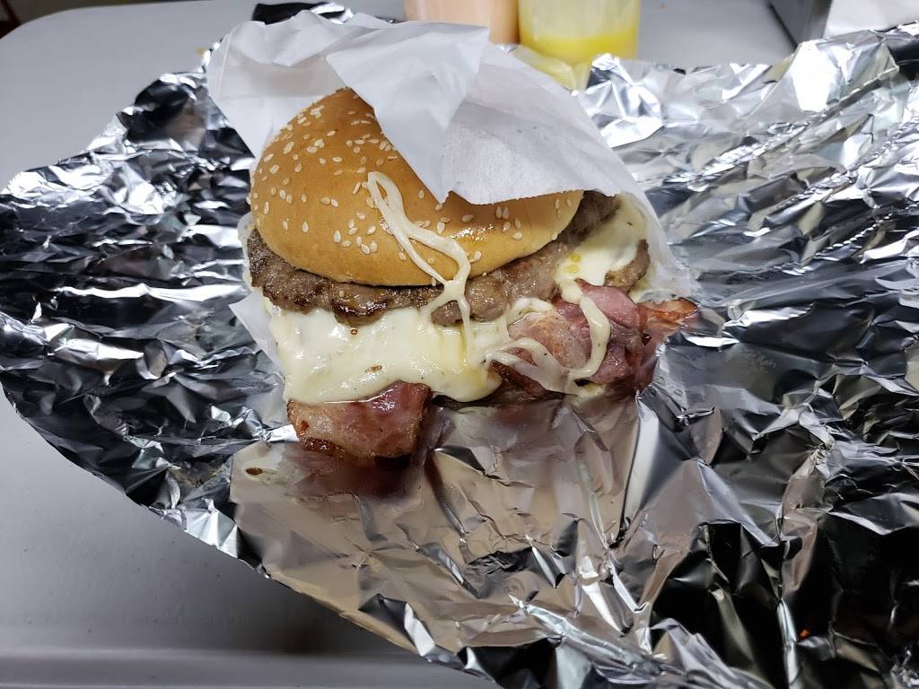 Medallo Perros y Hamburguesas | restaurant | 2116 Fry Rd, Houston, TX 77084, USA | 8328976884 OR +1 832-897-6884