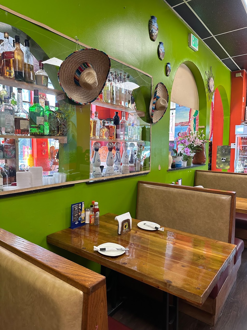 El Sarape Restaurant | restaurant | 931 Broad St, Hartford, CT 06106, USA | 8605471884 OR +1 860-547-1884