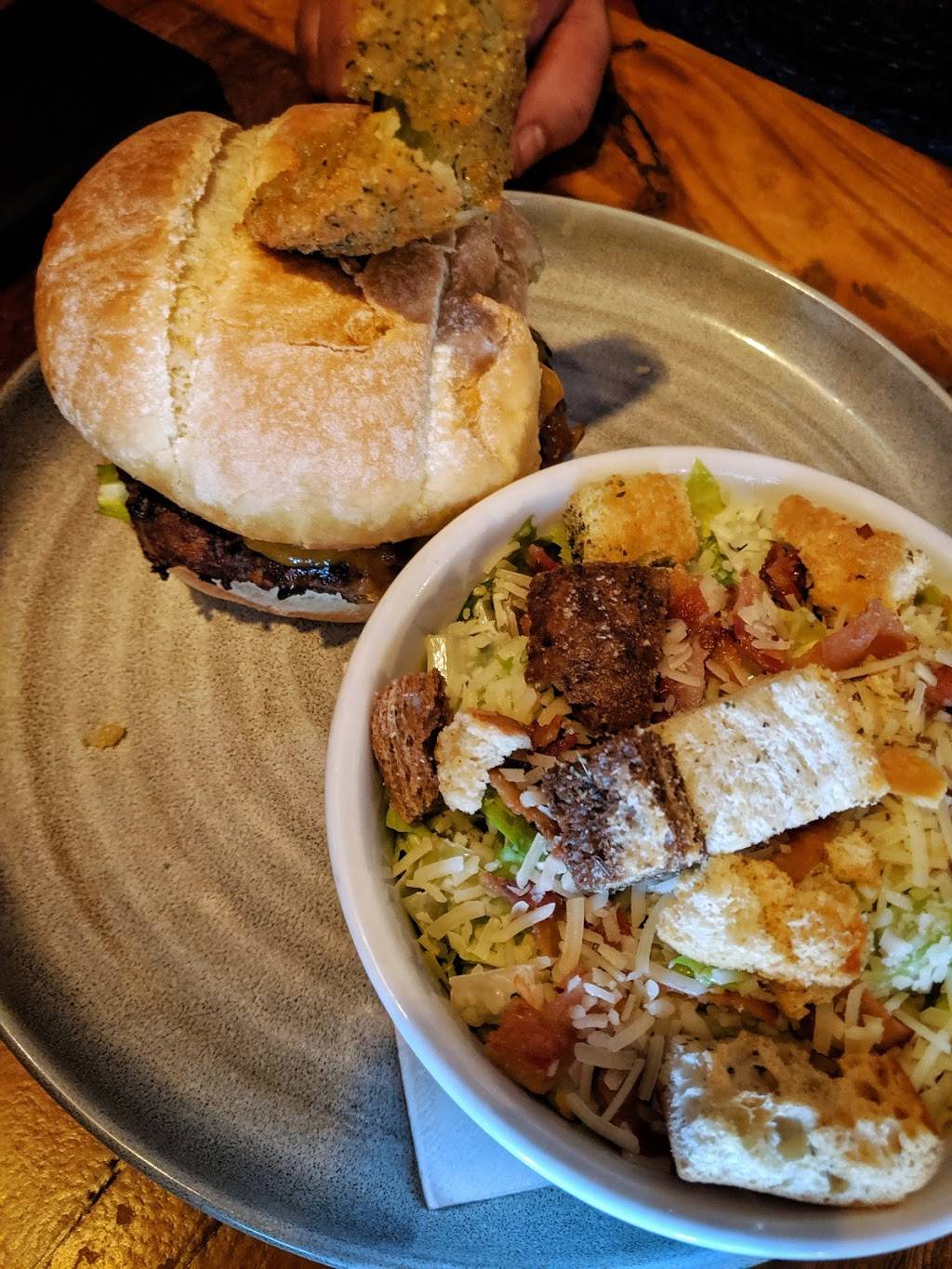 IRONWORKS kitchen | restaurant | 529 Dundas St, Woodstock, ON N4S 1C3, Canada | 5192900926 OR +1 519-290-0926