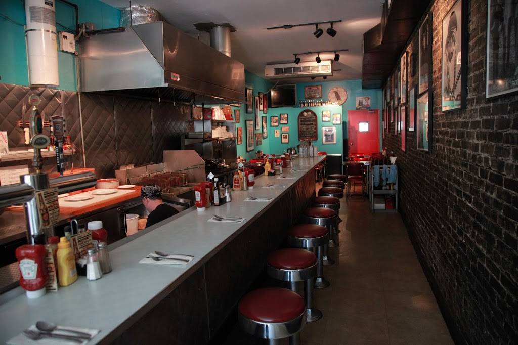 Bonnies Grill | restaurant | 278 5th Ave, Brooklyn, NY 11215, USA | 7183699527 OR +1 718-369-9527
