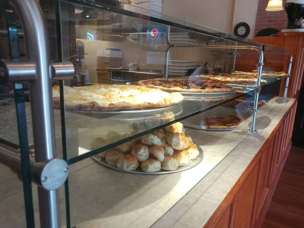 Anthonys NY Pizza | restaurant | 10020 Coconut Rd Suite 130, Bonita Springs, FL 34135, USA | 2393014727 OR +1 239-301-4727