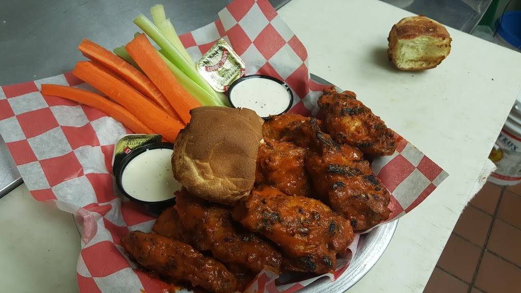 Innjoy | restaurant | 2051 W Division St, Chicago, IL 60622, USA | 7733942066 OR +1 773-394-2066