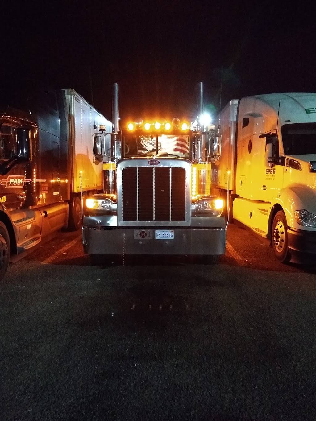 Flying J Travel Center | restaurant | 2990 US-17 S, Brunswick, GA 31523, USA | 9122800006 OR +1 912-280-0006