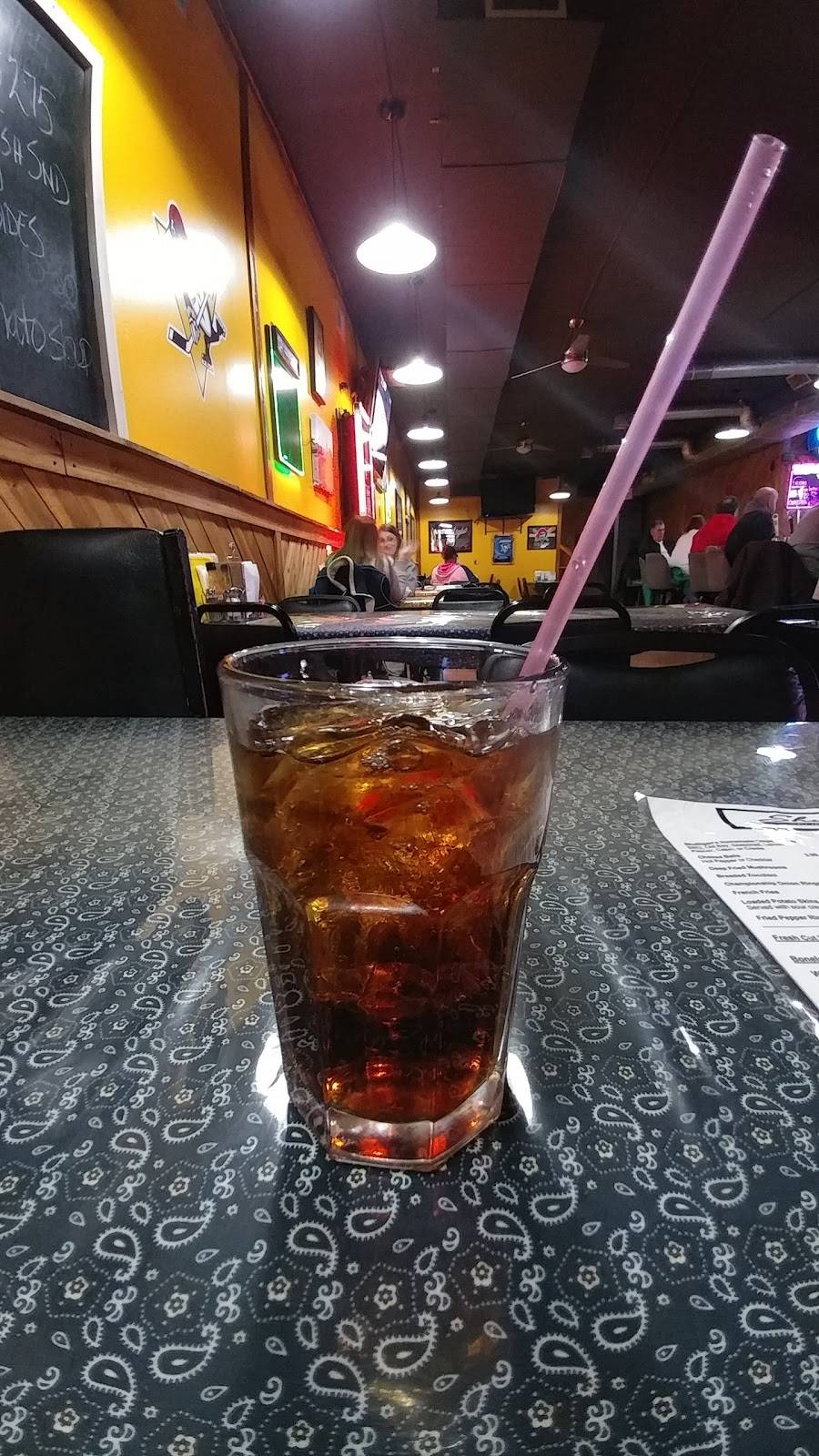 Shulligans Sports Bar & Grill | restaurant | 2422 Brodhead Rd, Aliquippa, PA 15001, USA | 7243752920 OR +1 724-375-2920