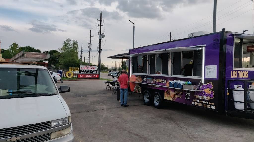 Los Tacos Famous Takeria | restaurant | 18323 Clay Rd, Houston, TX 77084, USA | 8328729184 OR +1 832-872-9184