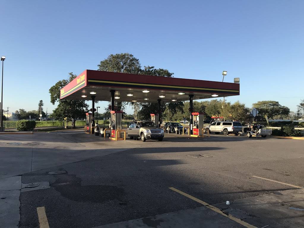 Pilot Travel Center | restaurant | 1526 51st Ave E, Ellenton, FL 34222, USA | 9417296288 OR +1 941-729-6288