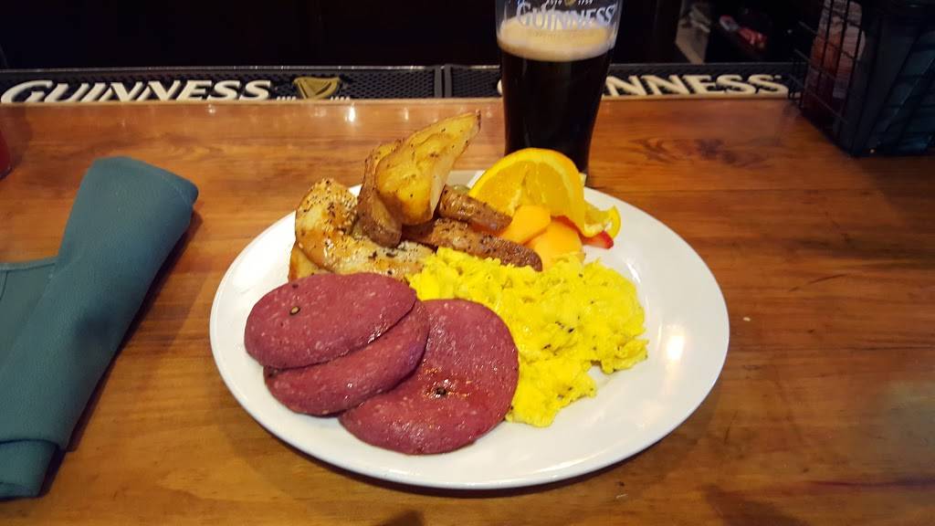 Star & Shamrock Tavern & Deli | meal takeaway | 1341 H St NE, Washington, DC 20002, USA | 2023883833 OR +1 202-388-3833