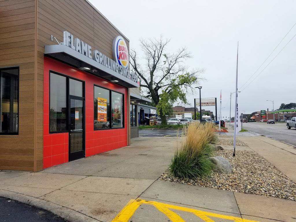 Burger King | restaurant | 4313 S 24th St, Omaha, NE 68107, USA | 4027312024 OR +1 402-731-2024