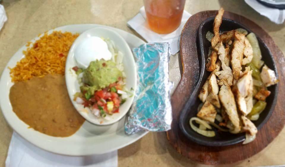 Montereys Little Mexico | restaurant | 602 Dalworth St, Grand Prairie, TX 75050, USA | 9726421237 OR +1 972-642-1237