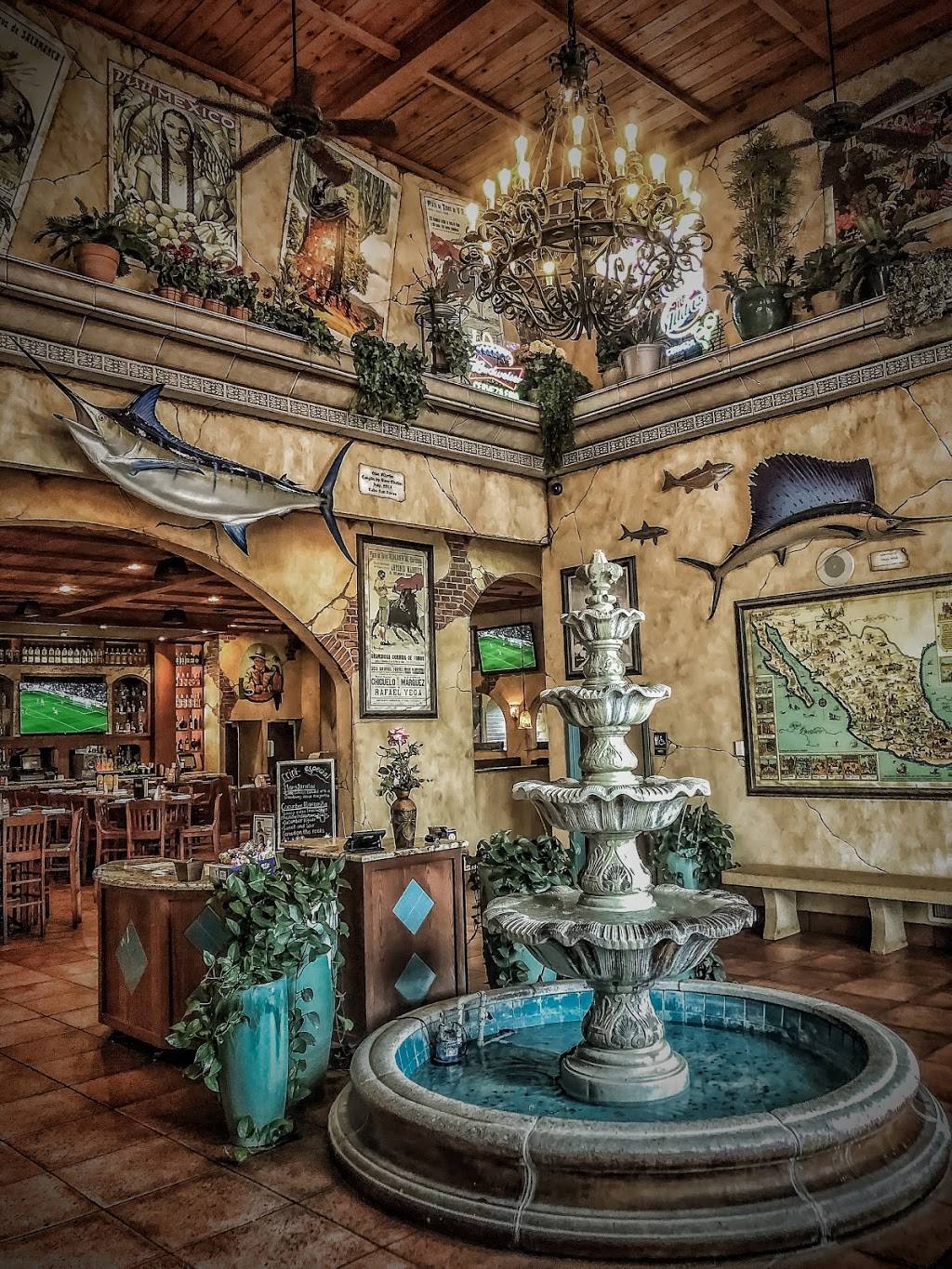 La Casita Restaurant | restaurant | 314 Division St, Waite Park, MN 56387, USA | 3202308633 OR +1 320-230-8633