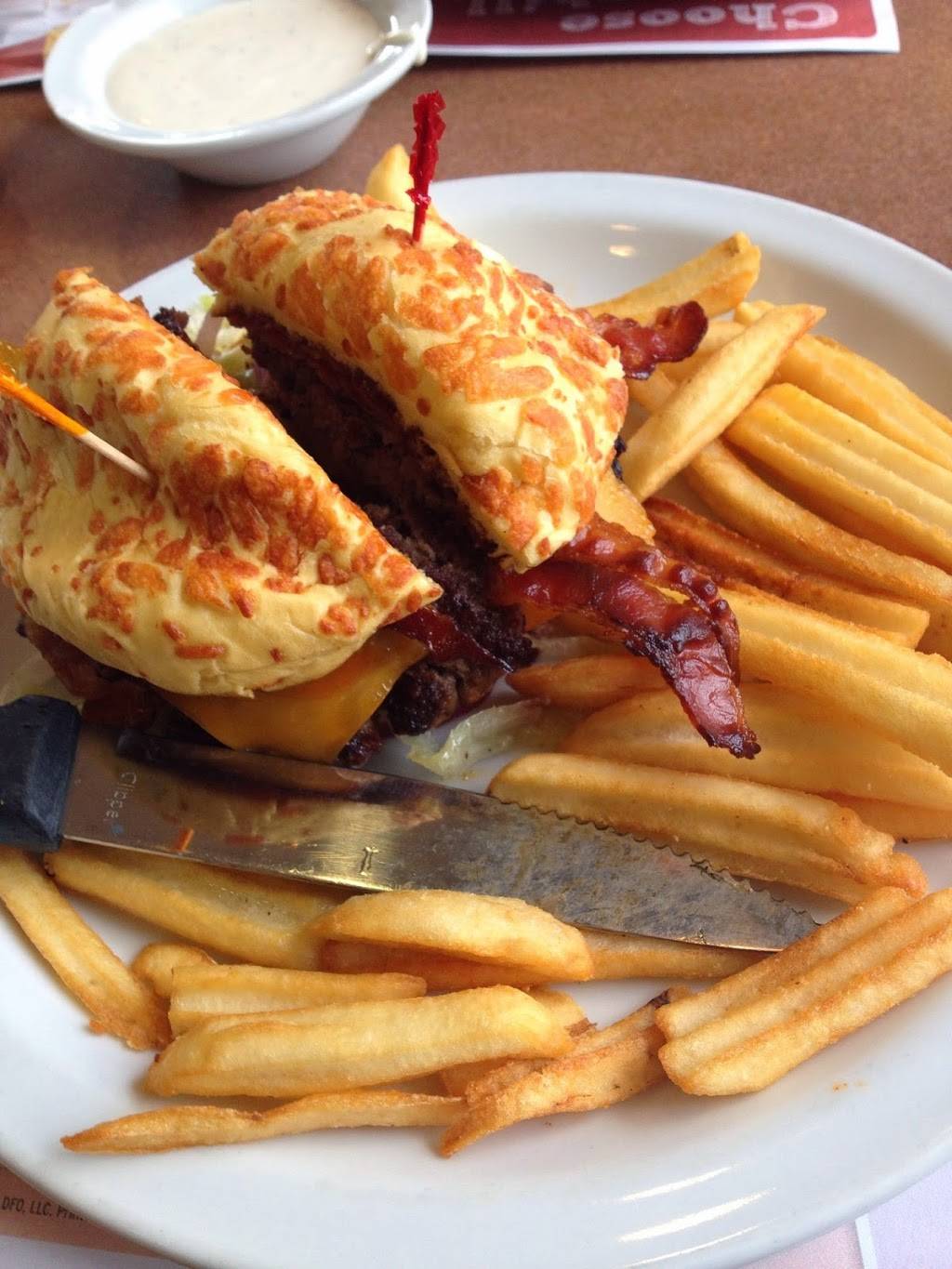 Dennys | restaurant | 9810 Gulf Fwy, Houston, TX 77034, USA | 7139460230 OR +1 713-946-0230