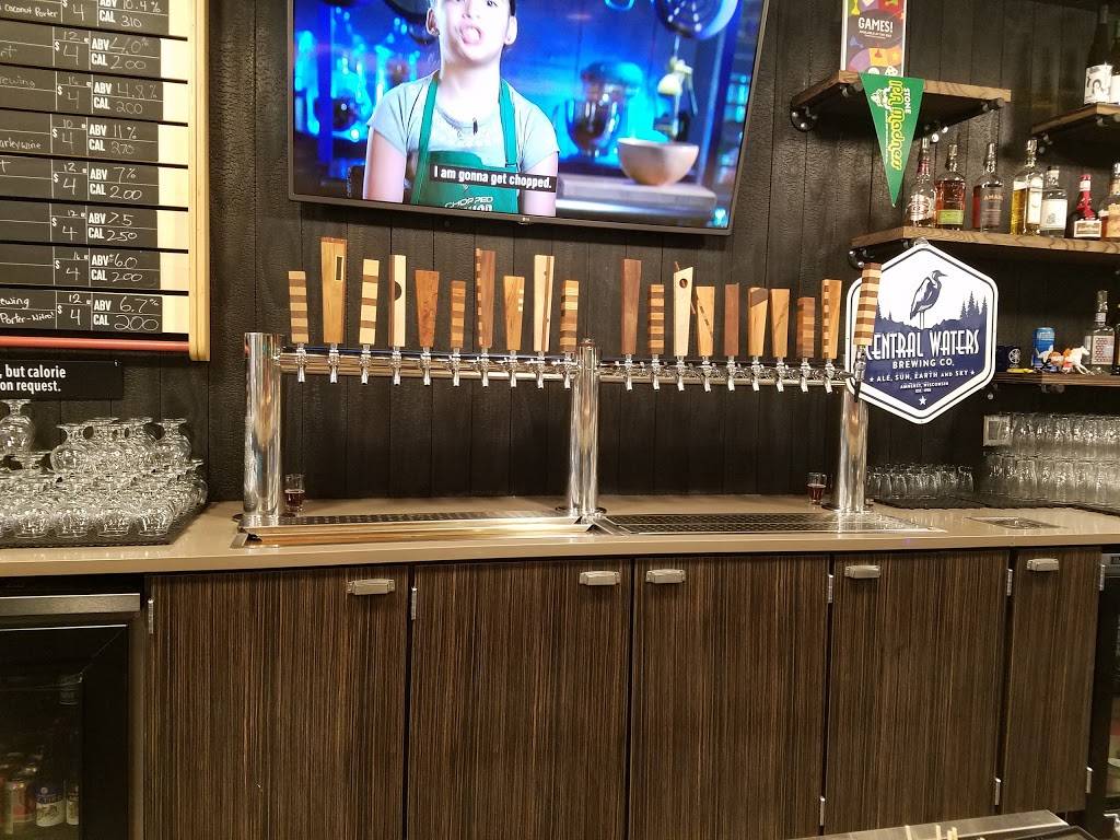 Tosa Tavern | restaurant | 11100 W Burleigh St, Wauwatosa, WI 53222, USA | 4148083600 OR +1 414-808-3600