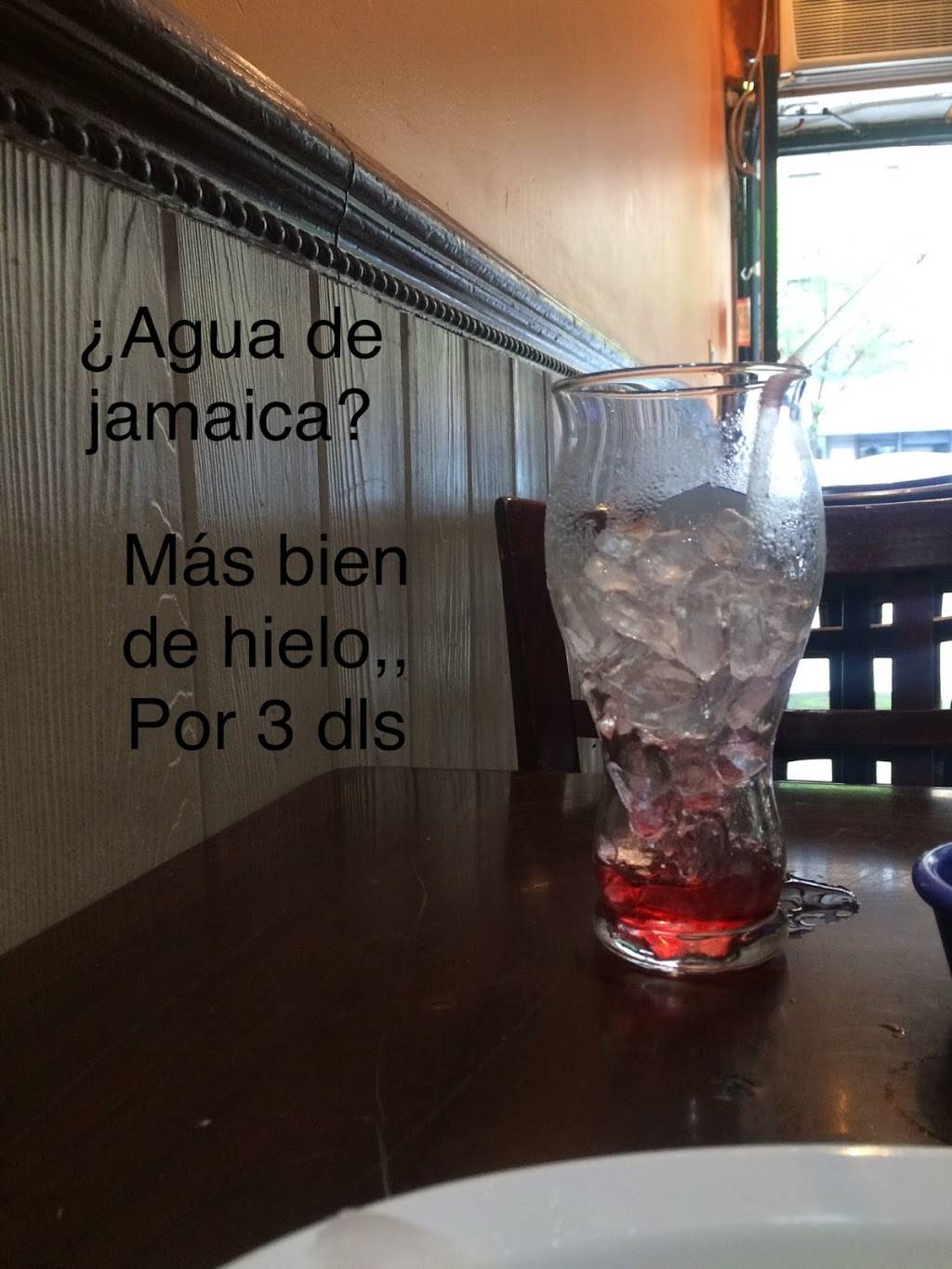 La Familia | restaurant | 334 E Gun Hill Rd, Bronx, NY 10467, USA | 7185159848 OR +1 718-515-9848