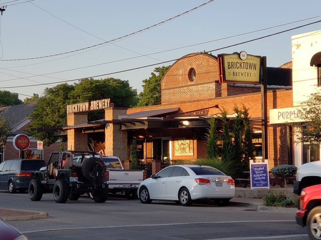 Bricktown Brewery | restaurant | 3301 S Peoria Ave, Tulsa, OK 74105, USA | 9188957878 OR +1 918-895-7878