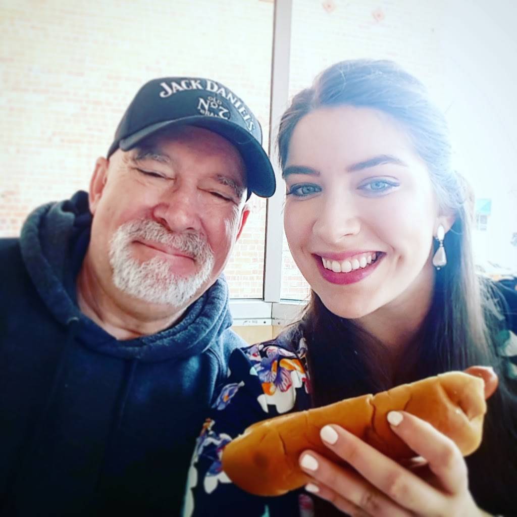 Caspers Hot Dogs Hayward | restaurant | 951 C St, Hayward, CA 94541, USA | 5105377300 OR +1 510-537-7300