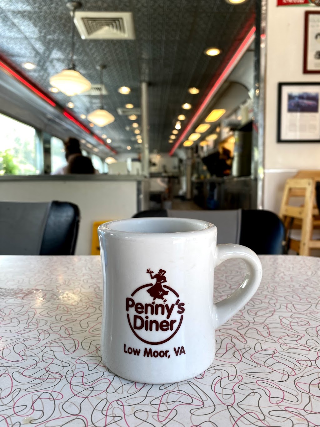 Pennys Diner | restaurant | 123 Westvaco Rd, Low Moor, VA 24457, USA | 5409650090 OR +1 540-965-0090