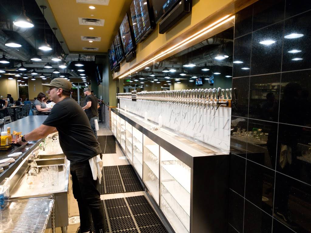 Growler USA - San Jose | restaurant | 787 The Alameda #10, San Jose, CA 95126, USA | 4083202867 OR +1 408-320-2867