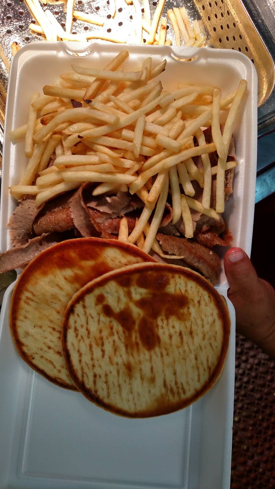 Nickys Gyros | restaurant | 2050 Sibley Blvd, Calumet City, IL 60409, USA | 7088623444 OR +1 708-862-3444