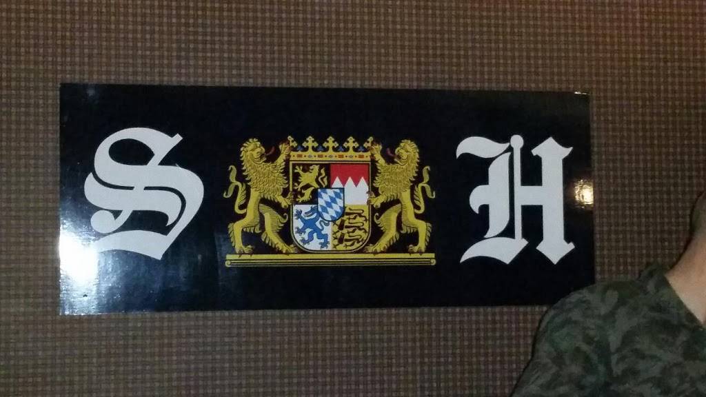 Stein Haus Brau & Brats | restaurant | 540 E Foothill Blvd, Pomona, CA 91767, USA | 9096257265 OR +1 909-625-7265