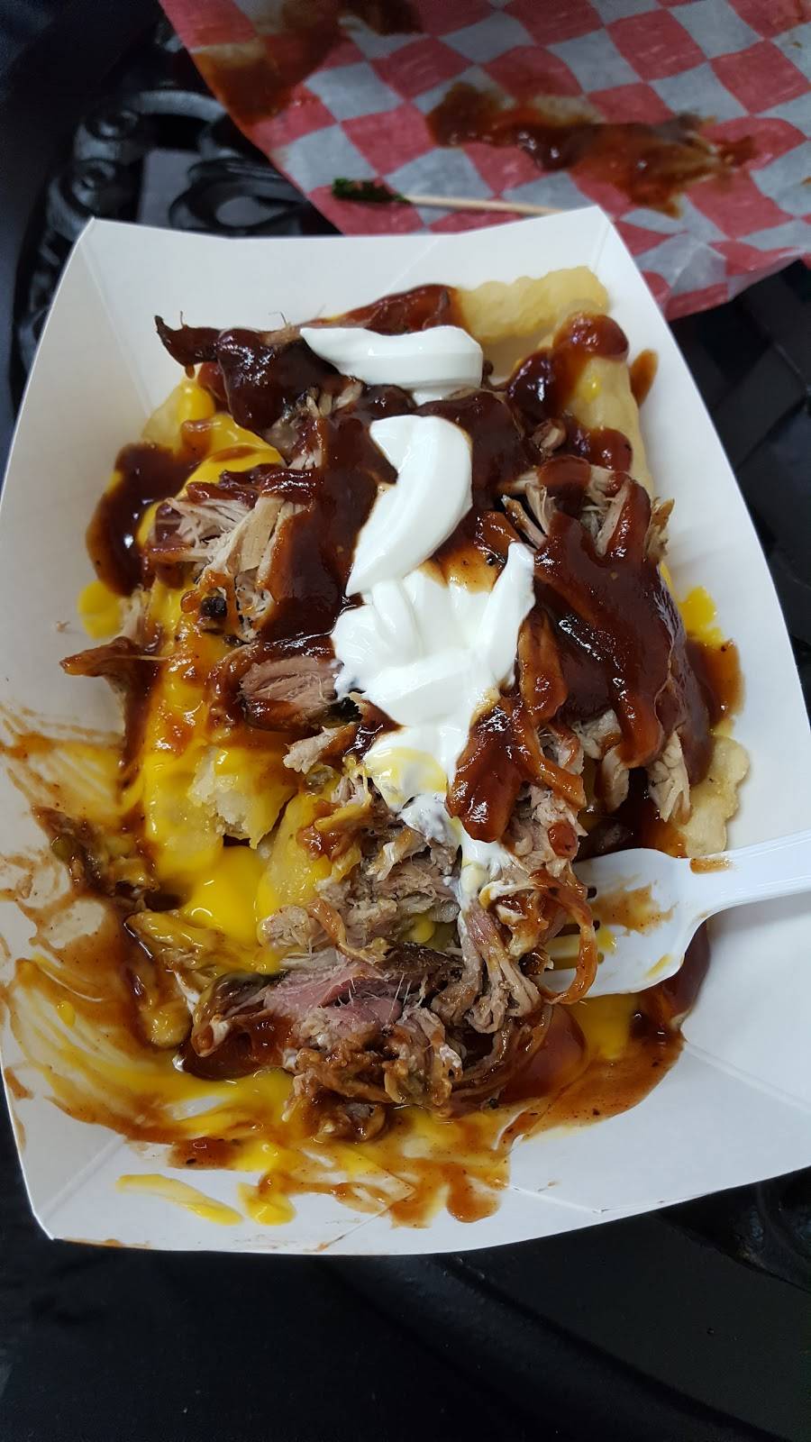 Blue Footed Boobies BBQ Off The Square | restaurant | 142 South Washington St, Ripley, TN 38063, USA | 7314139301 OR +1 731-413-9301