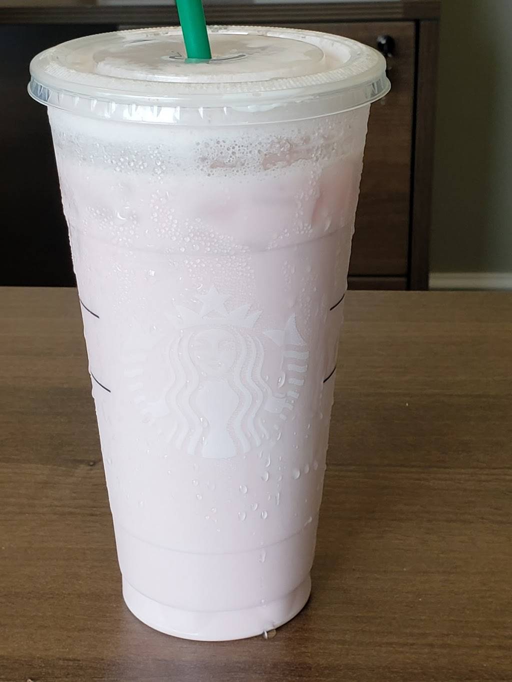 Starbucks | cafe | 1500 Washington Rd, Pittsburgh, PA 15228, USA | 4125636860 OR +1 412-563-6860