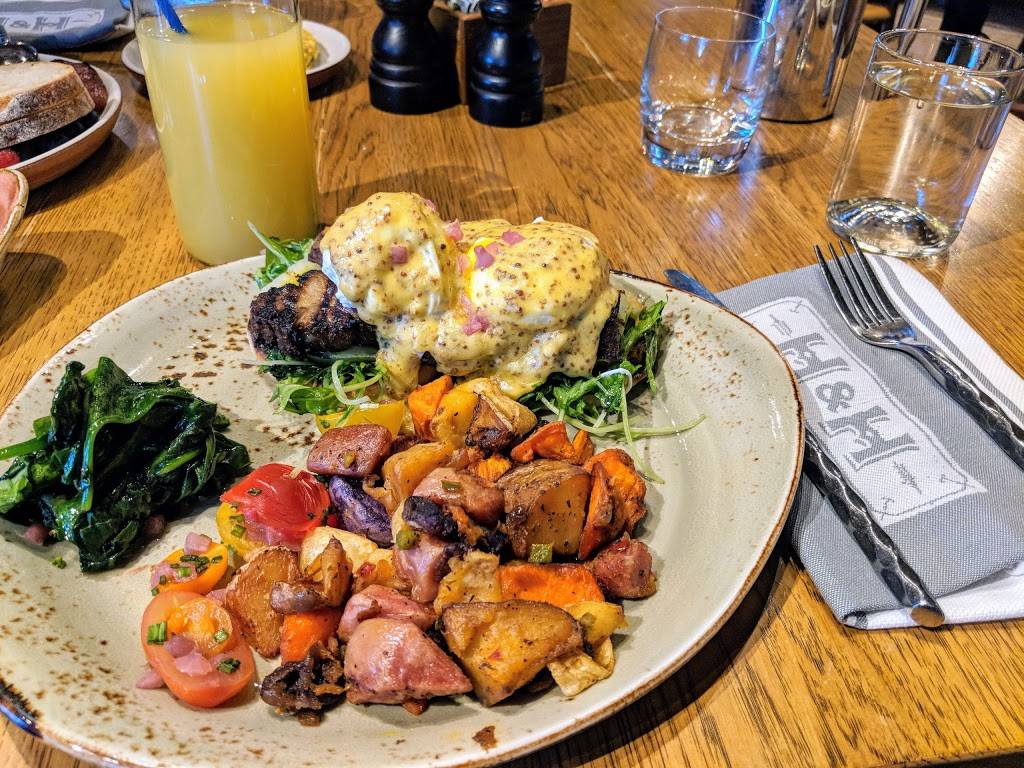 Highball & Harvest | restaurant | 4012 Central Florida Pkwy, Orlando, FL 32837, USA | 4073934422 OR +1 407-393-4422