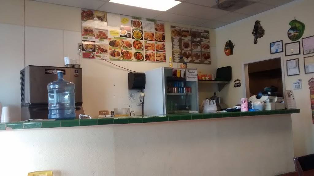 El platano macho pupuseria | restaurant | 391 Wilkerson Ave unit c, Perris, CA 92570, USA | 9514430799 OR +1 951-443-0799