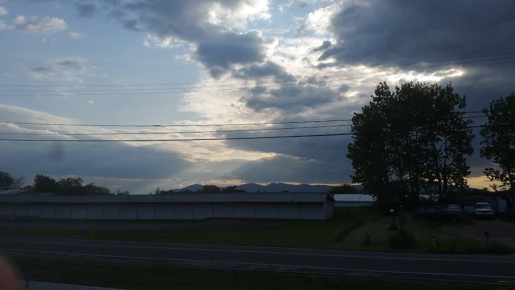 Palatine Park Pizza | restaurant | 85 Palatine Park Rd, Germantown, NY 12526, USA | 5185376262 OR +1 518-537-6262