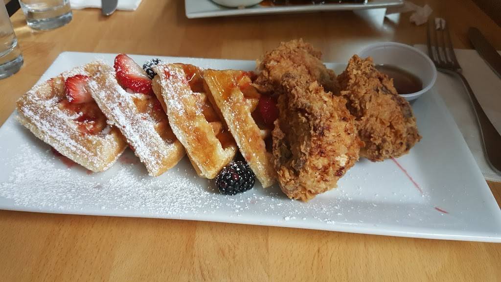 Fusion East | restaurant | 1179 Elton St, Brooklyn, NY 11239, USA | 7189755065 OR +1 718-975-5065