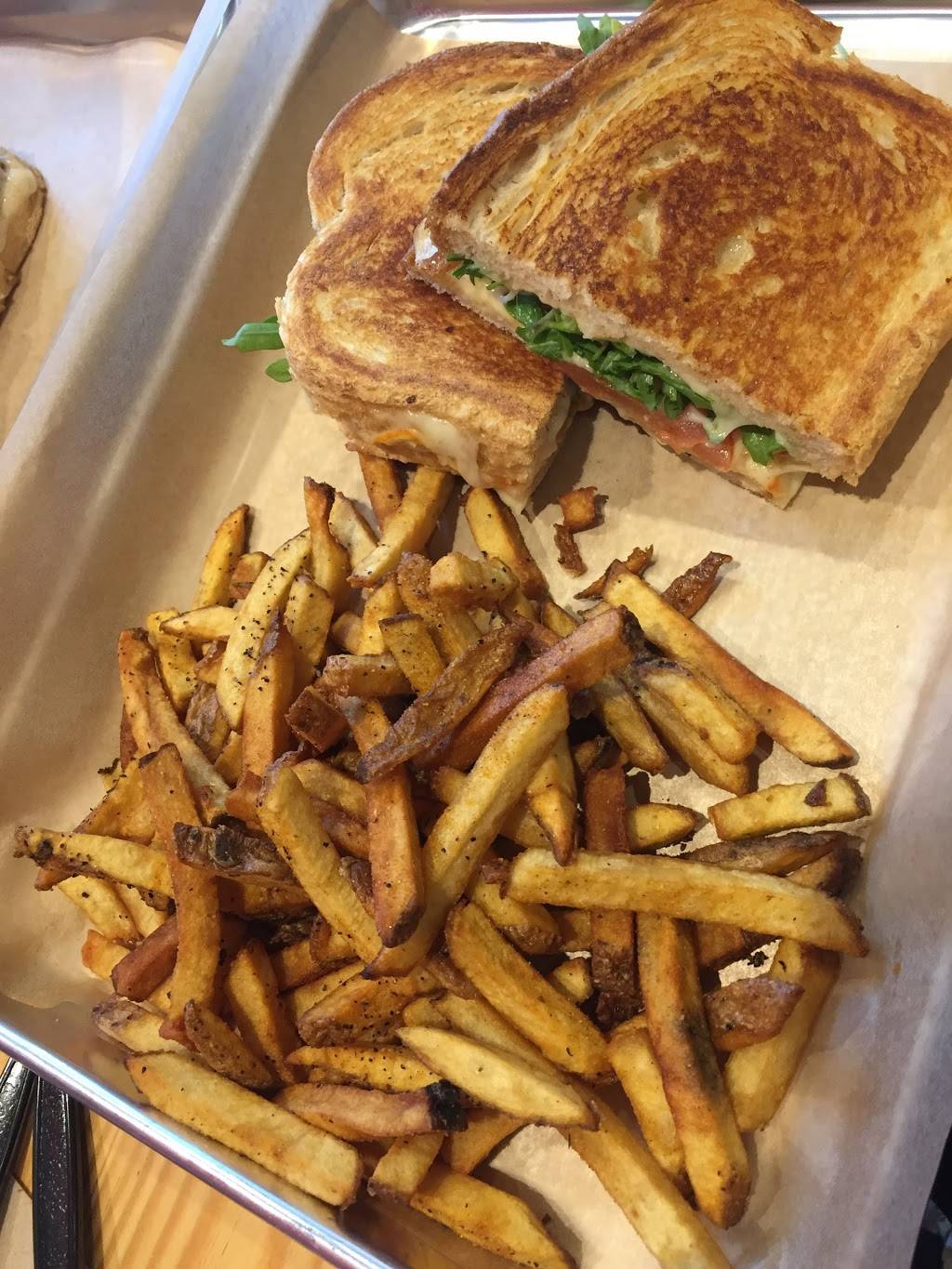 Melt It | restaurant | 105 N Hill Ave #103, Pasadena, CA 91106, USA | 6267937002 OR +1 626-793-7002