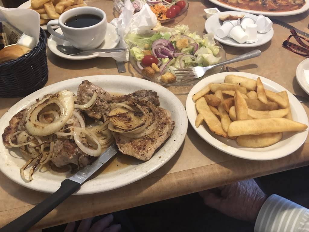 Andonios Diner | restaurant | 9244 Krewstown Rd, Philadelphia, PA 19115, USA | 2156981712 OR +1 215-698-1712