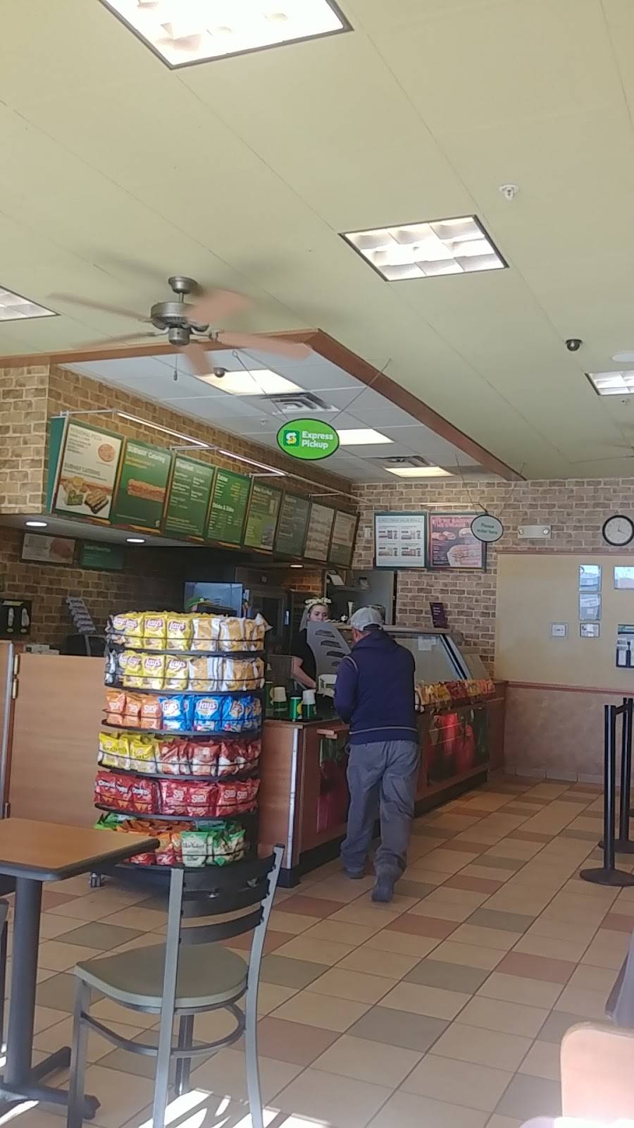 Subway | meal takeaway | 192 W 200 S Suite H, Kamas, UT 84036, USA | 4357832421 OR +1 435-783-2421