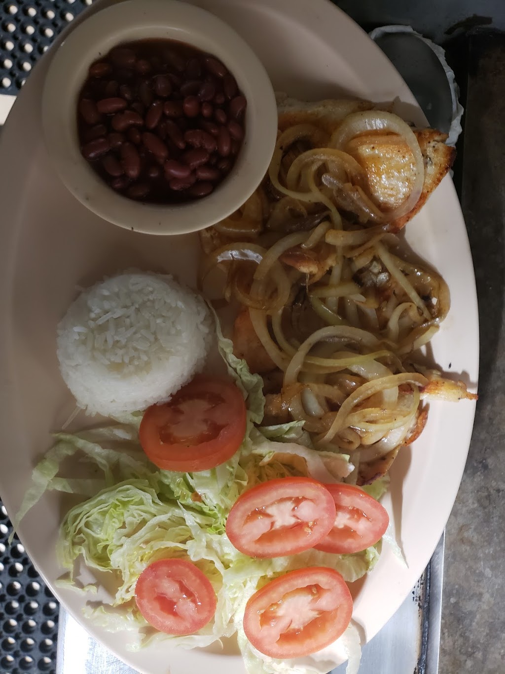 Villafuerte restaurant | restaurant | 1466 SW 6th St, Miami, FL 33135, USA | 7865589352 OR +1 786-558-9352