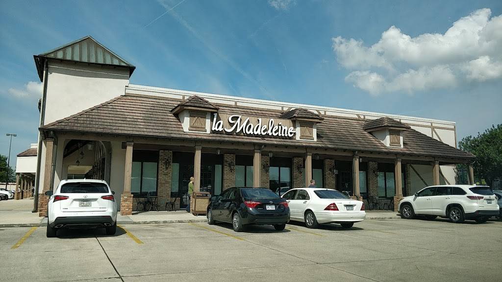 la Madeleine French Bakery & Cafe Harahan | restaurant | 1200 S Clearview Pkwy Suite 1314, Harahan, LA 70123, USA | 5048182450 OR +1 504-818-2450