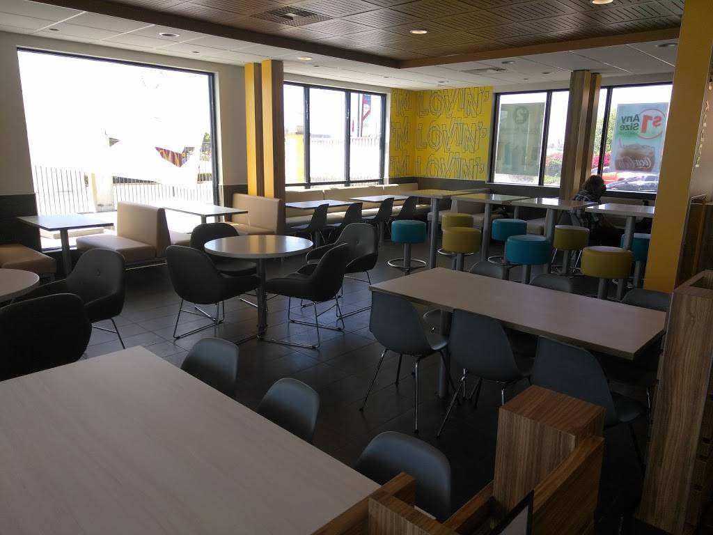 McDonalds | cafe | 1515 Euclid Ave, San Diego, CA 92105, USA | 6192632010 OR +1 619-263-2010