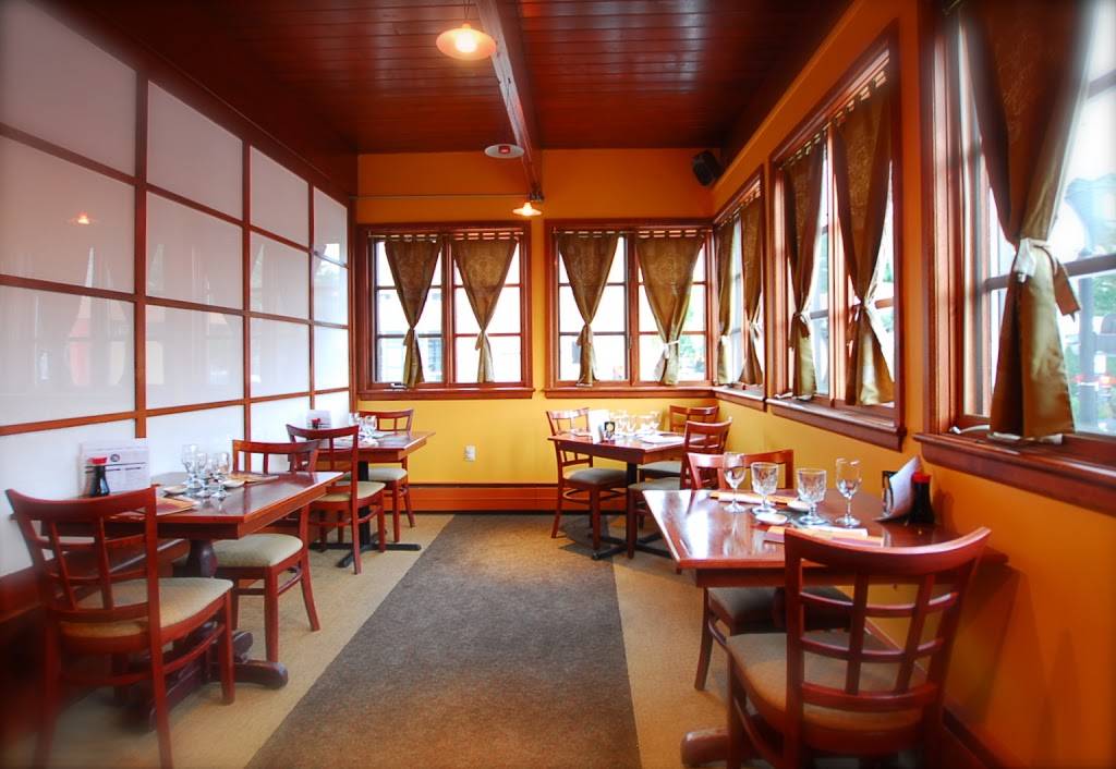 Restaurant Le Saké | restaurant | 301 Rue Principale, Granby, QC J2G 2W3, Canada | 4503722324 OR +1 450-372-2324