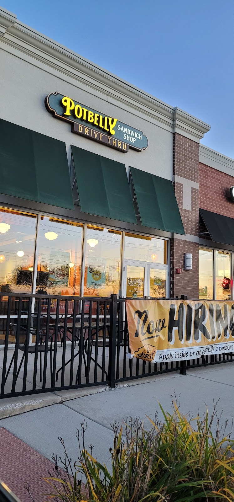 Potbelly | restaurant | 2332 Walter Payton Memorial Hwy, Oswego, IL 60543, USA | 3317255210 OR +1 331-725-5210