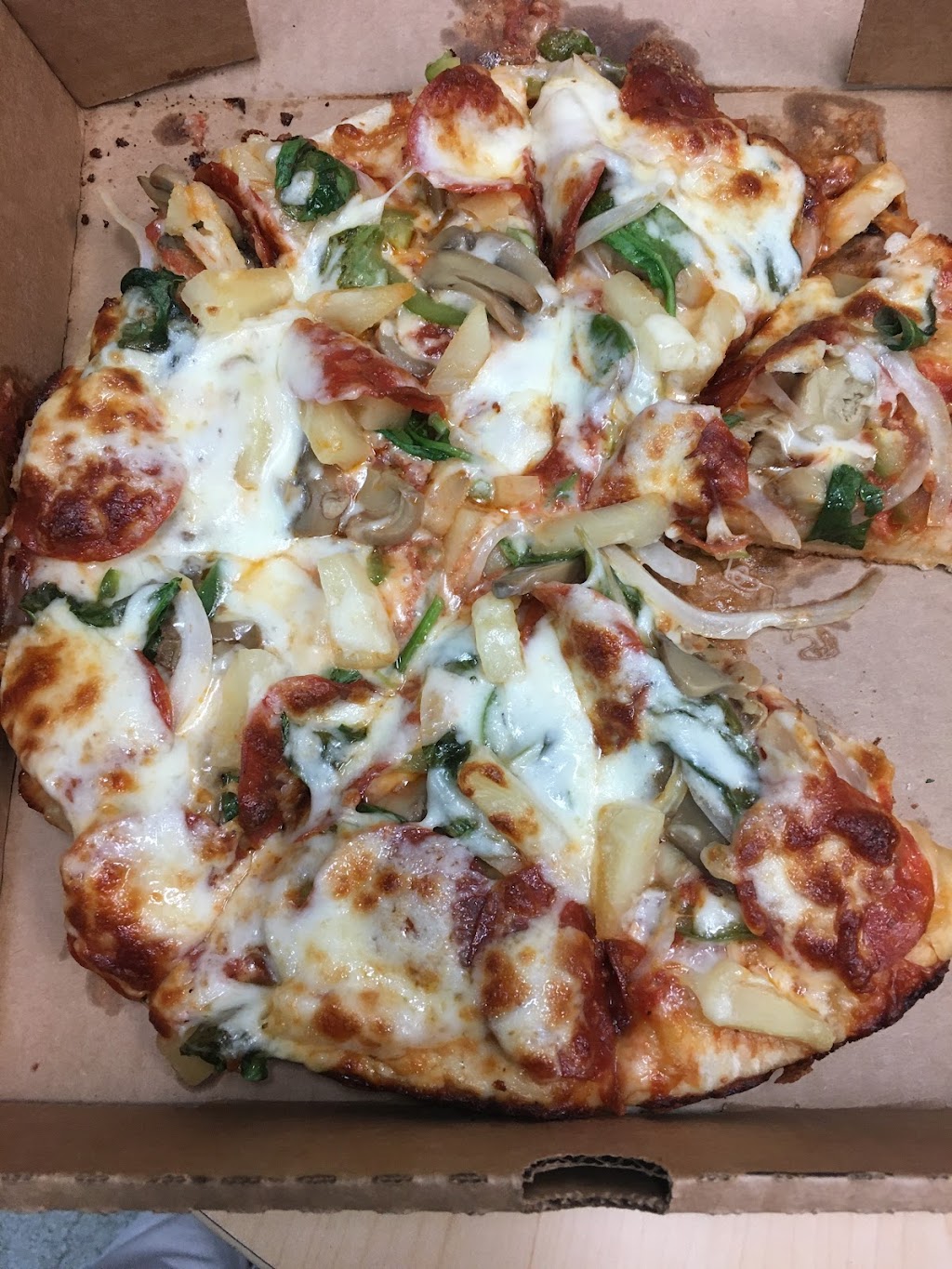 Corner Pizza & subs | restaurant | 18503 N Frederick Ave, Gaithersburg, MD 20879, USA | 2407020181 OR +1 240-702-0181