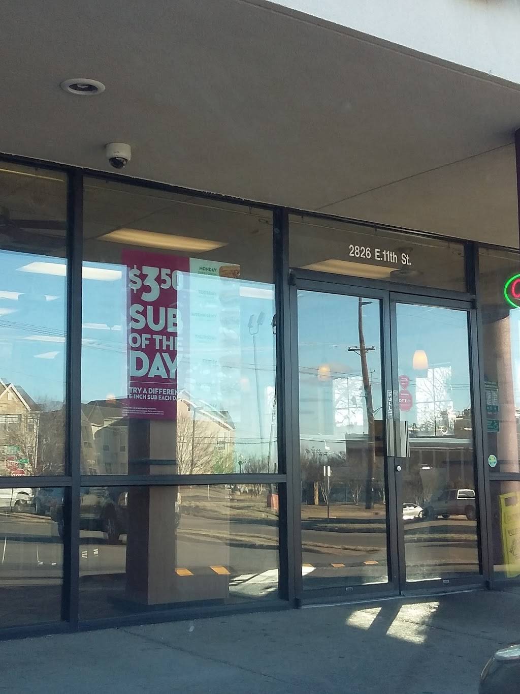 Subway | restaurant | 2826 E 11th St, Tulsa, OK 74104, USA | 9189925055 OR +1 918-992-5055