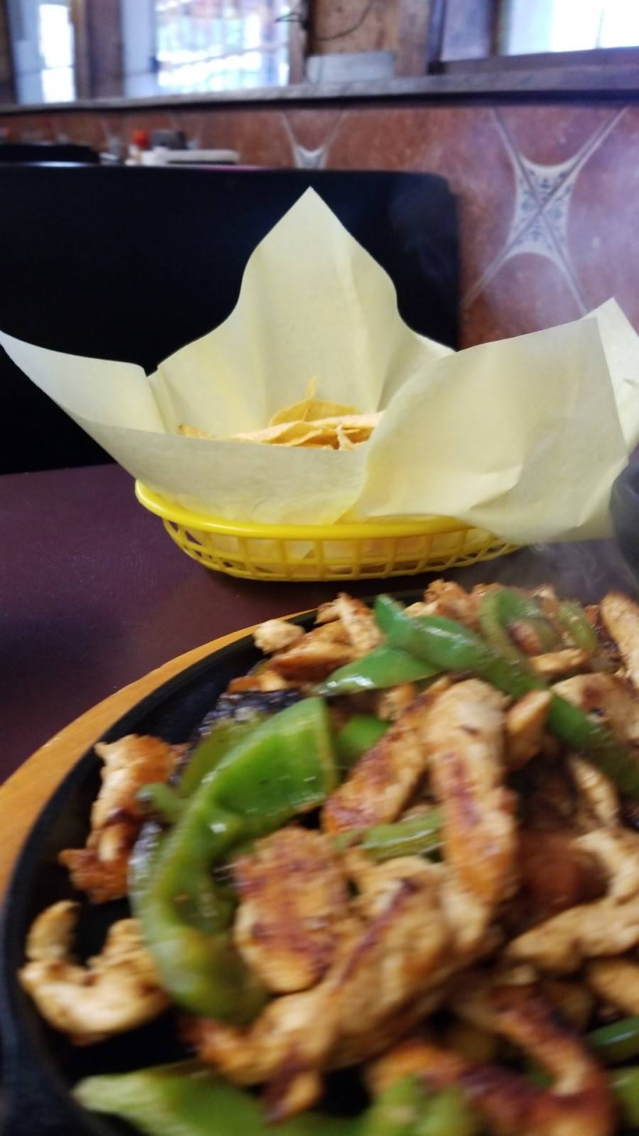 Mariscos Acapulco | restaurant | 1401 NW 25th St, Fort Worth, TX 76164, USA | 8176257331 OR +1 817-625-7331