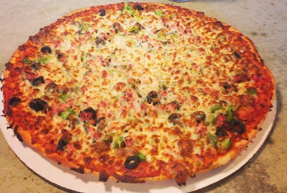 Attardis Pizzeria | restaurant | 7286 55th Ave E, Bradenton, FL 34203, USA | 9417562500 OR +1 941-756-2500
