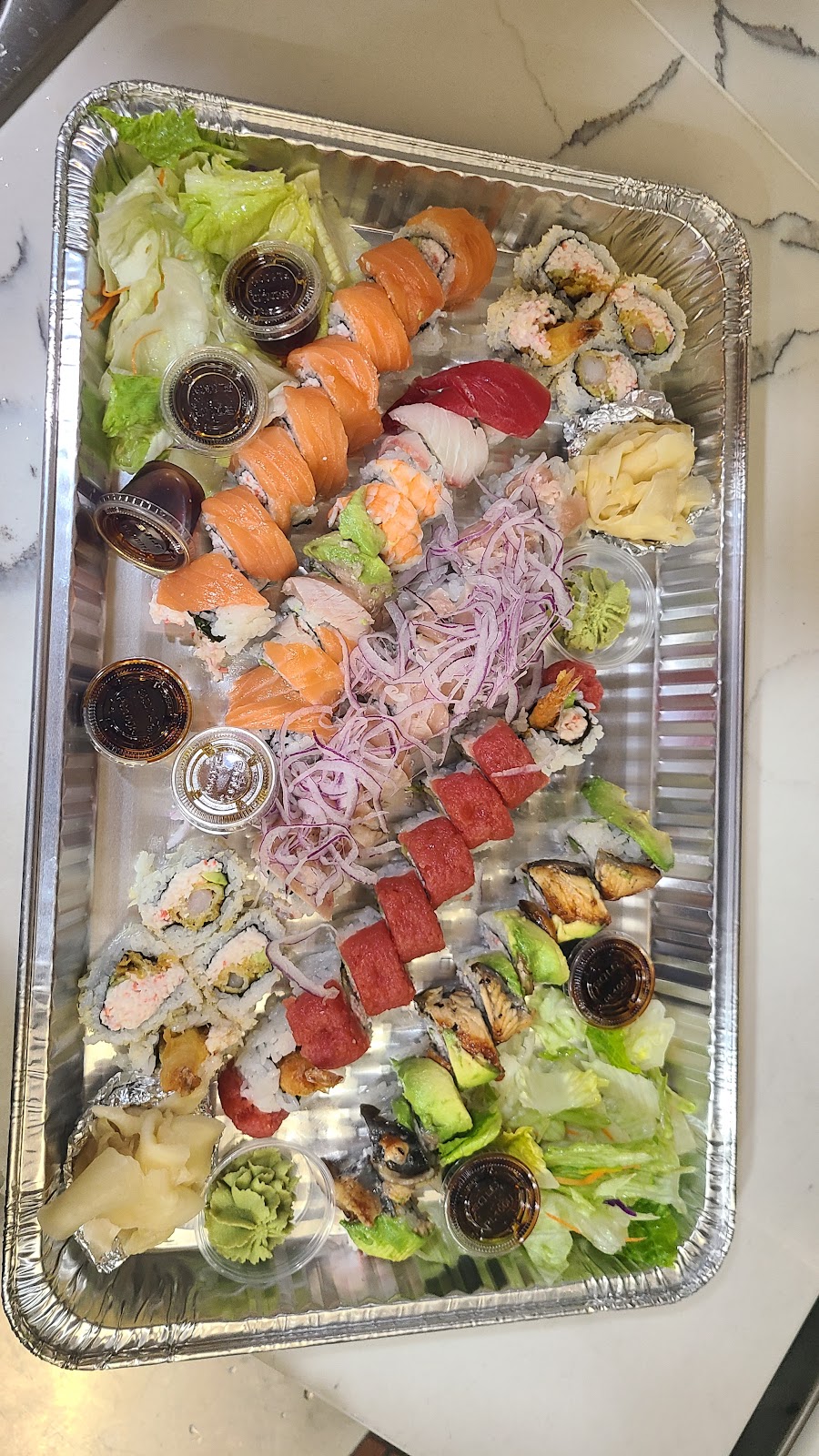 Roll & Teriyaki | restaurant | 6084 Orangethorpe Ave, Buena Park, CA 90620, USA | 7142660074 OR +1 714-266-0074