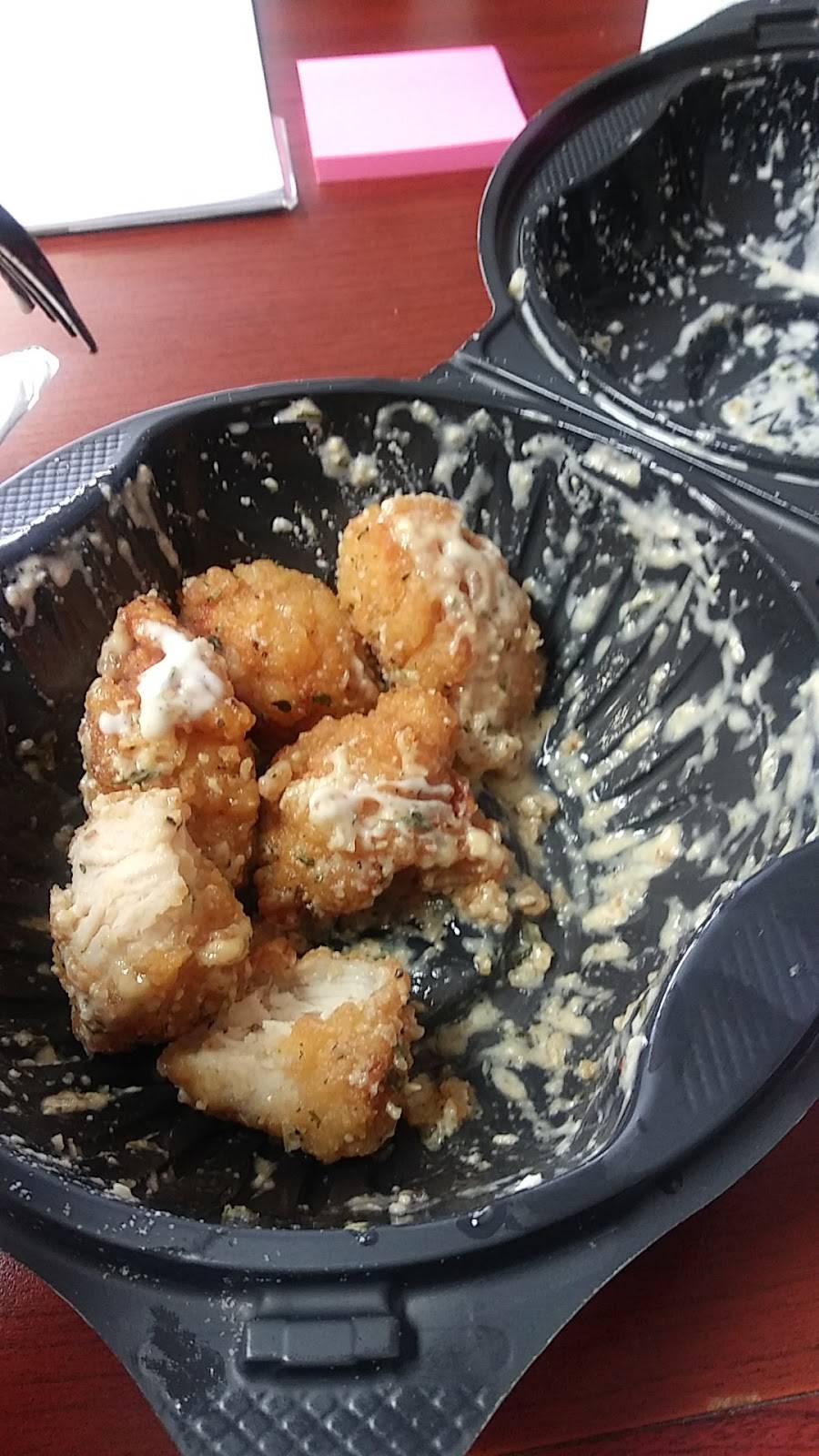 Pizza Hut | meal takeaway | 5701 Western Ave, Knoxville, TN 37921, USA | 8655586200 OR +1 865-558-6200