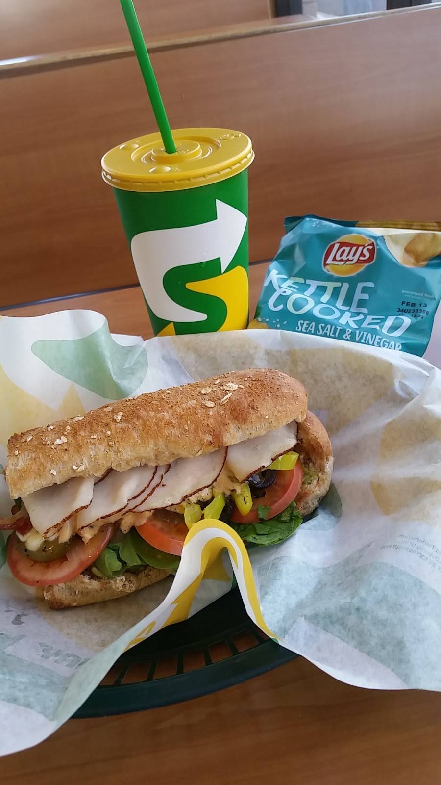 Subway | restaurant | Peoria Marketplace S/C, 7549 W Cactus Rd #113, Peoria, AZ 85381, USA | 6234860880 OR +1 623-486-0880