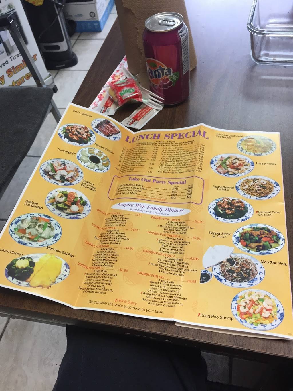 Empire Wok | restaurant | 970 Southdown Rd, Mississauga, ON L5J 2Y4, Canada | 9058558898 OR +1 905-855-8898