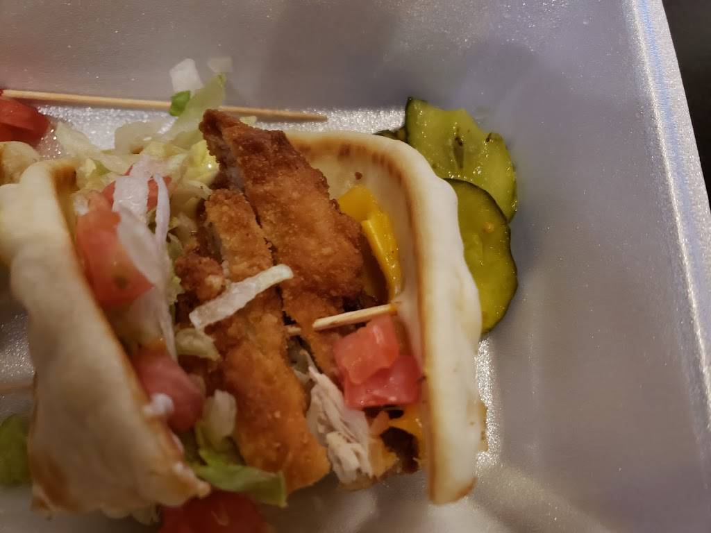 Breeze | restaurant | 1777 Third St., Detroit, MI 48226, USA | 3134651777 OR +1 313-465-1777